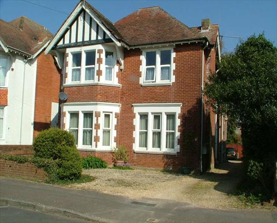 1 Bedroom Flat